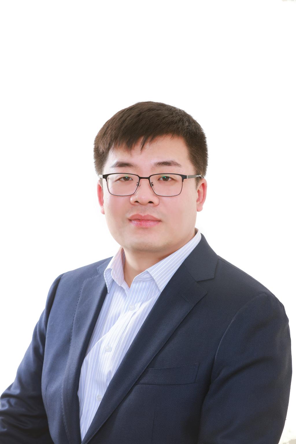 马高兴  教授